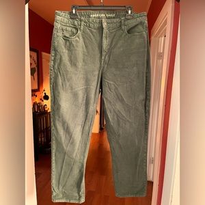 American Eagle corduroy Mom Jeans Size 16